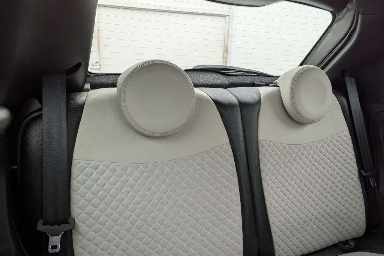 2023 FIAT 500 2023 FIAT 500