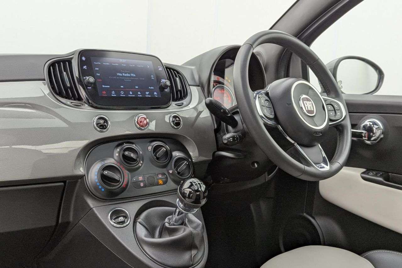 2023 FIAT 500 2023 FIAT 500