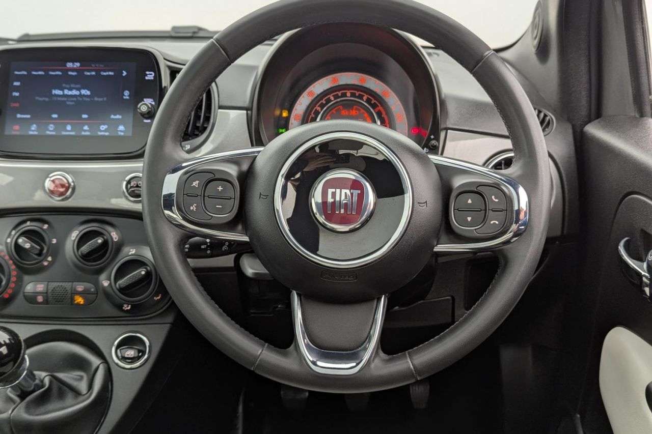 2023 FIAT 500 2023 FIAT 500