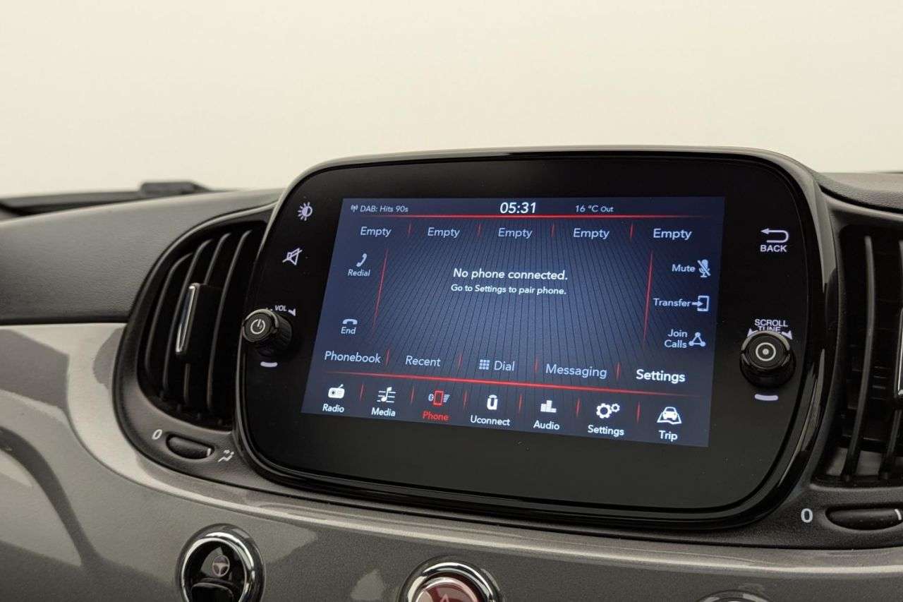 2023 FIAT 500 2023 FIAT 500