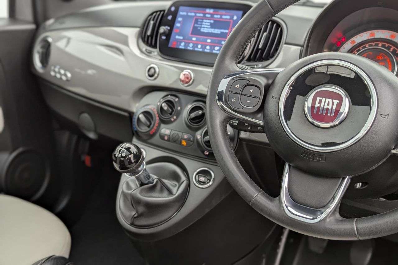 2023 FIAT 500 2023 FIAT 500