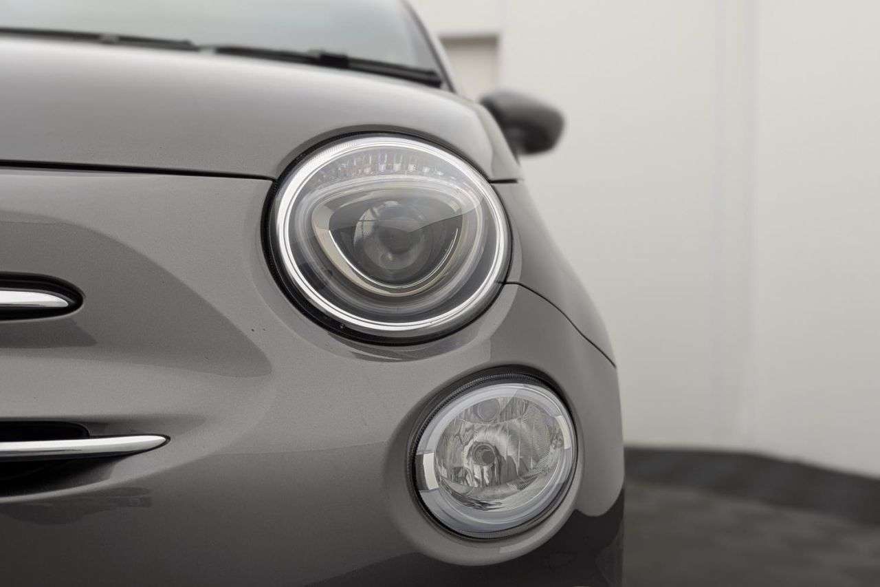 2023 FIAT 500 2023 FIAT 500