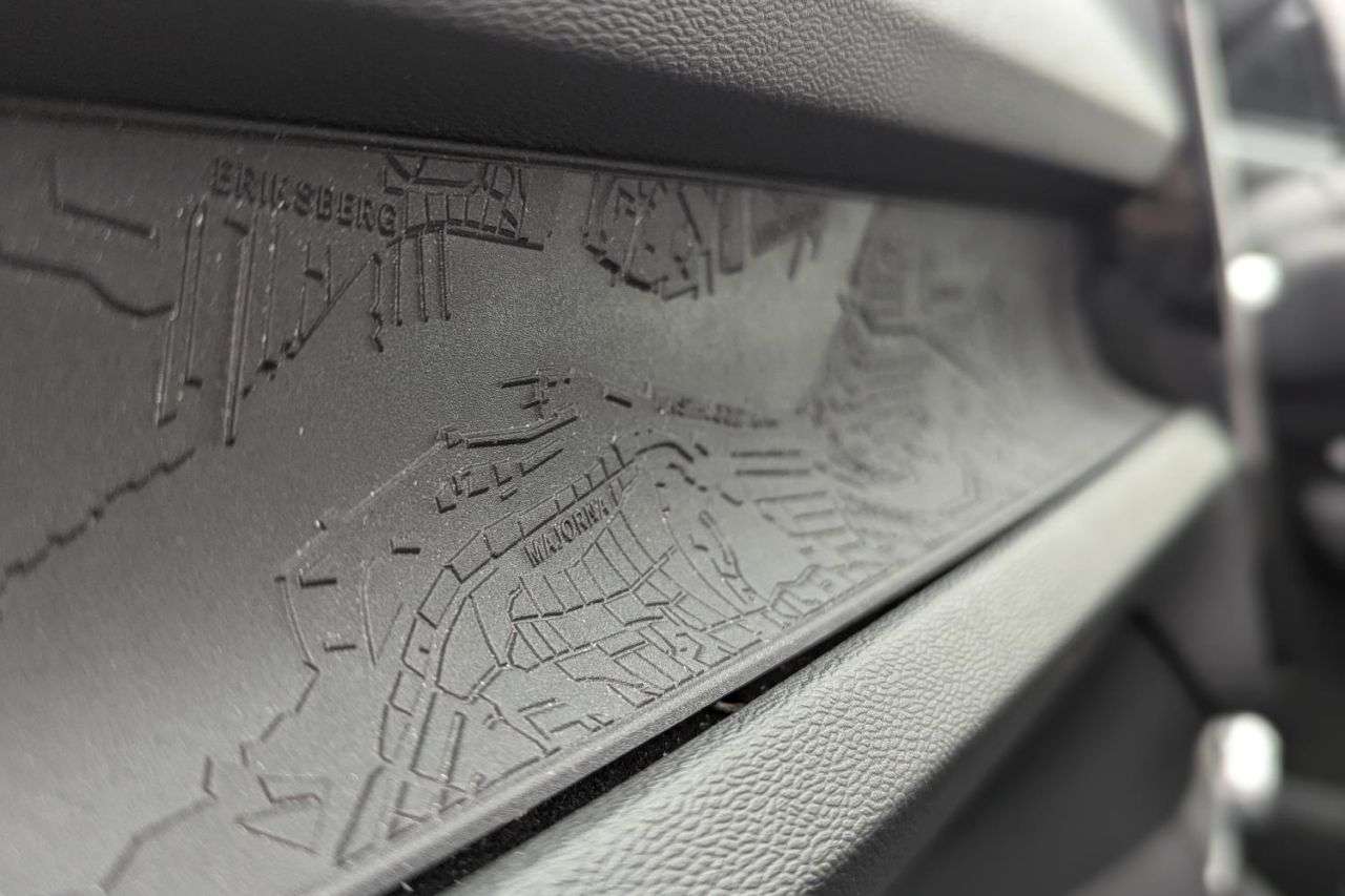 2022 VOLVO XC40 2022 VOLVO XC40