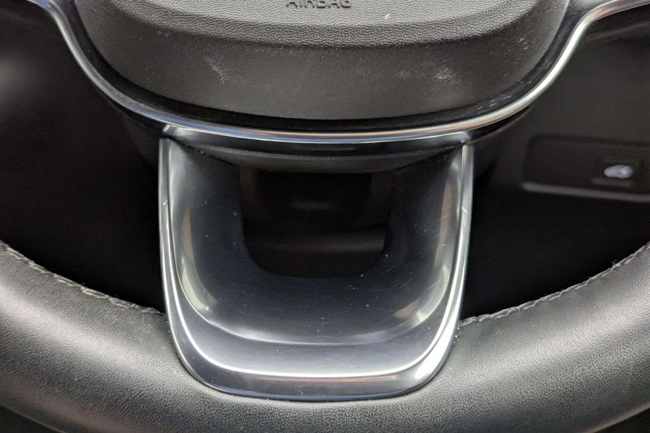 2022 VOLVO XC40 2022 VOLVO XC40