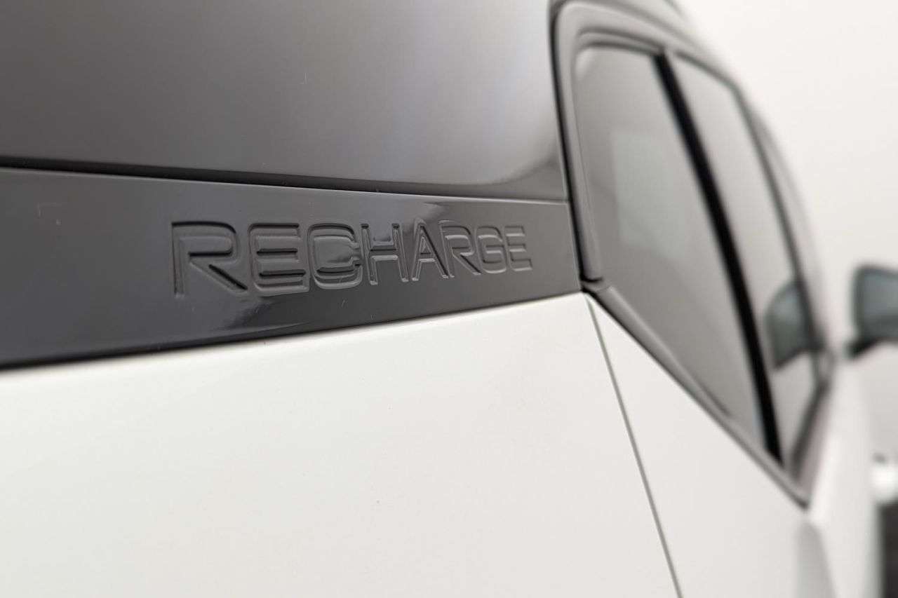 2022 VOLVO XC40 2022 VOLVO XC40