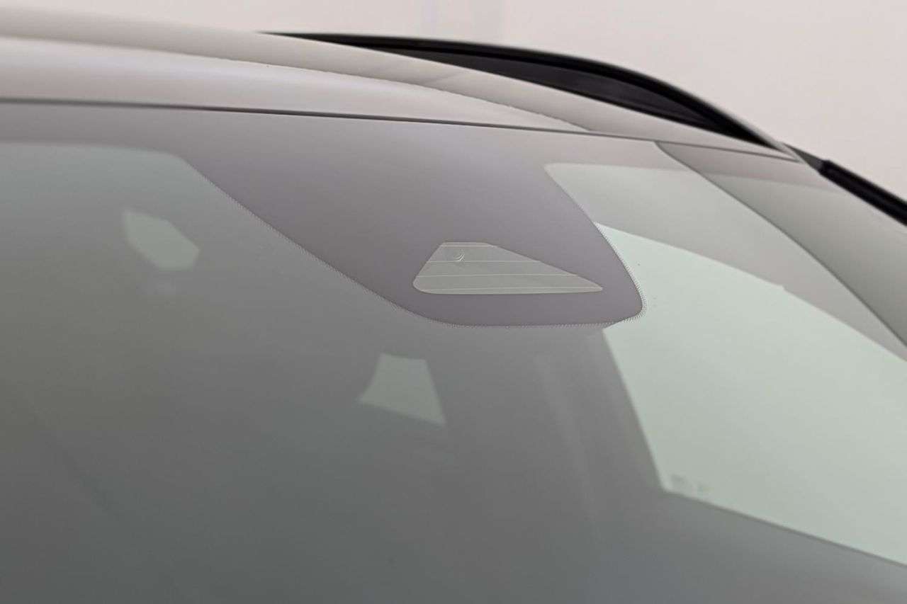 2022 VOLVO XC40 2022 VOLVO XC40