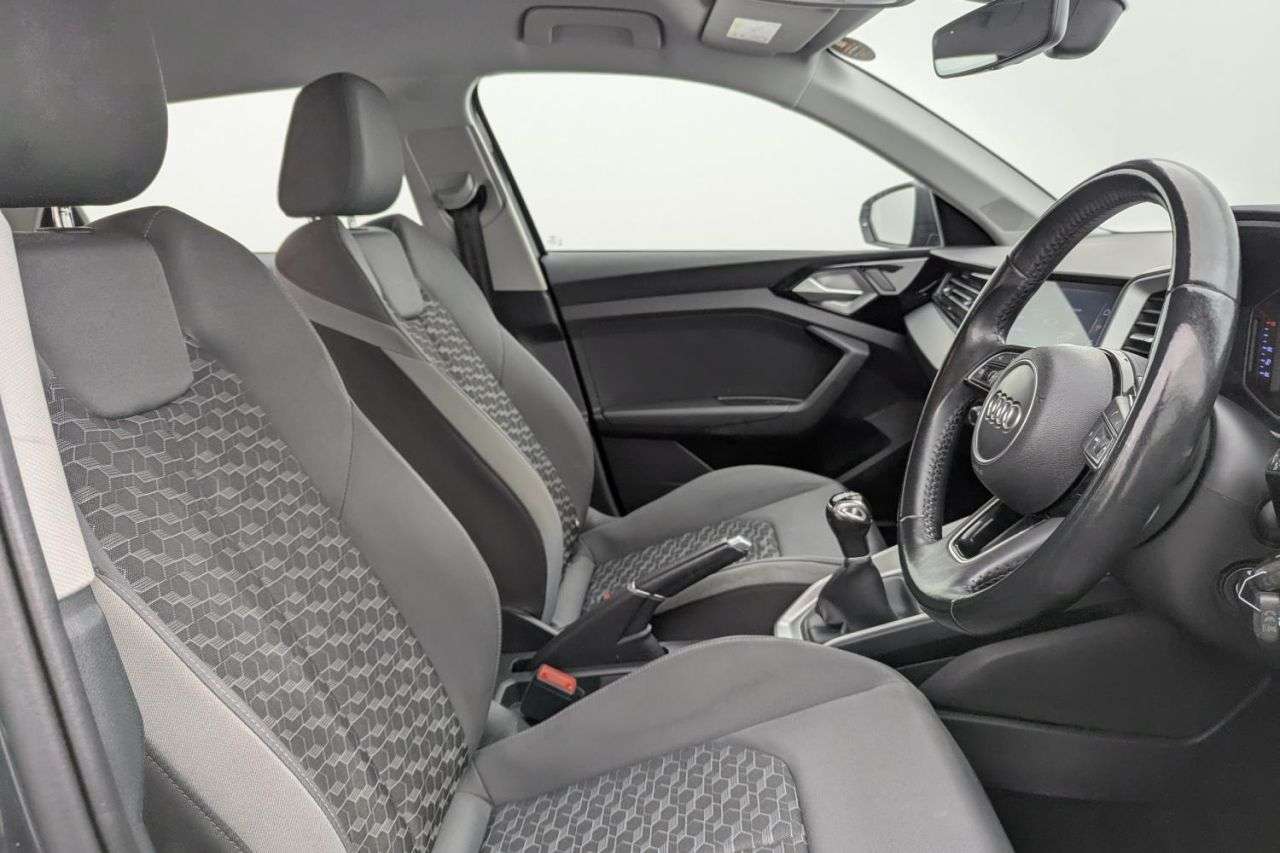 A 2019 AUDI A1 1.0 TFSI 25 Sport Sportback 5dr Petrol Manual Euro 6 (s/s) (95 ps) Award Wi A 2019 AUDI A1 1.0 TFSI 25 Sport Sportback 5dr Petrol Manual Euro 6 (s/s) (95 ps) Award Wi