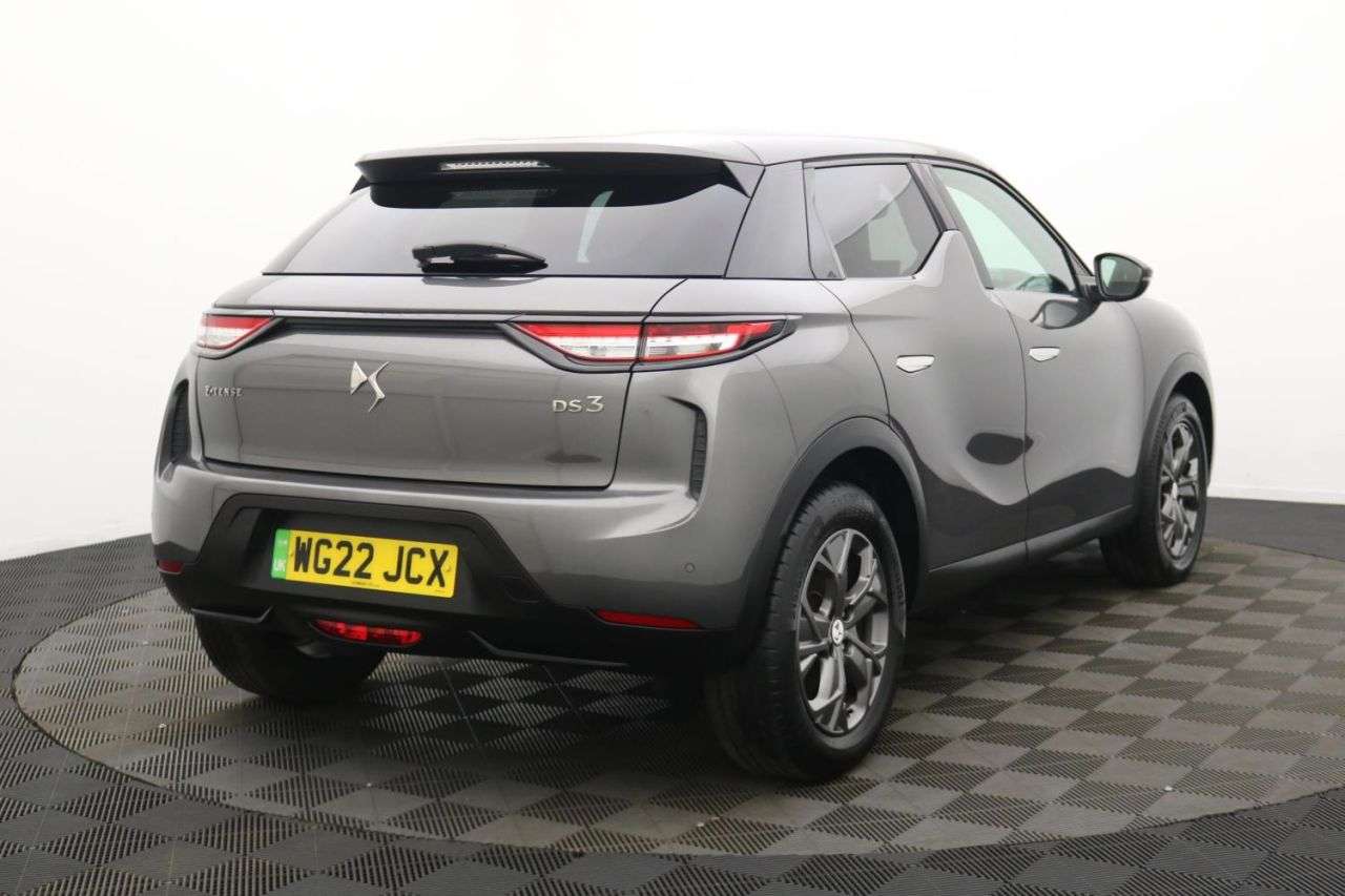2022 DS AUTOMOBILES DS 3 CROSSBACK 2022 DS AUTOMOBILES DS 3 CROSSBACK