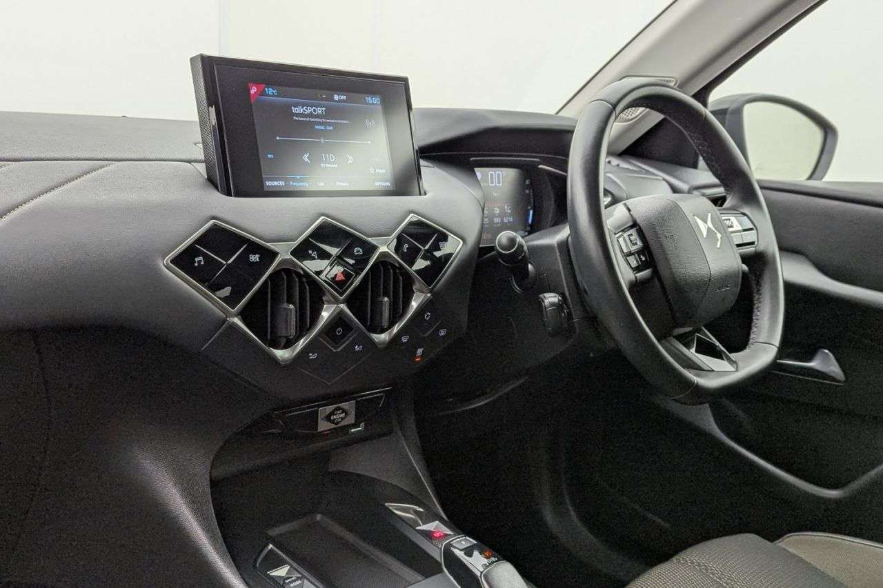 2022 DS AUTOMOBILES DS 3 CROSSBACK 2022 DS AUTOMOBILES DS 3 CROSSBACK