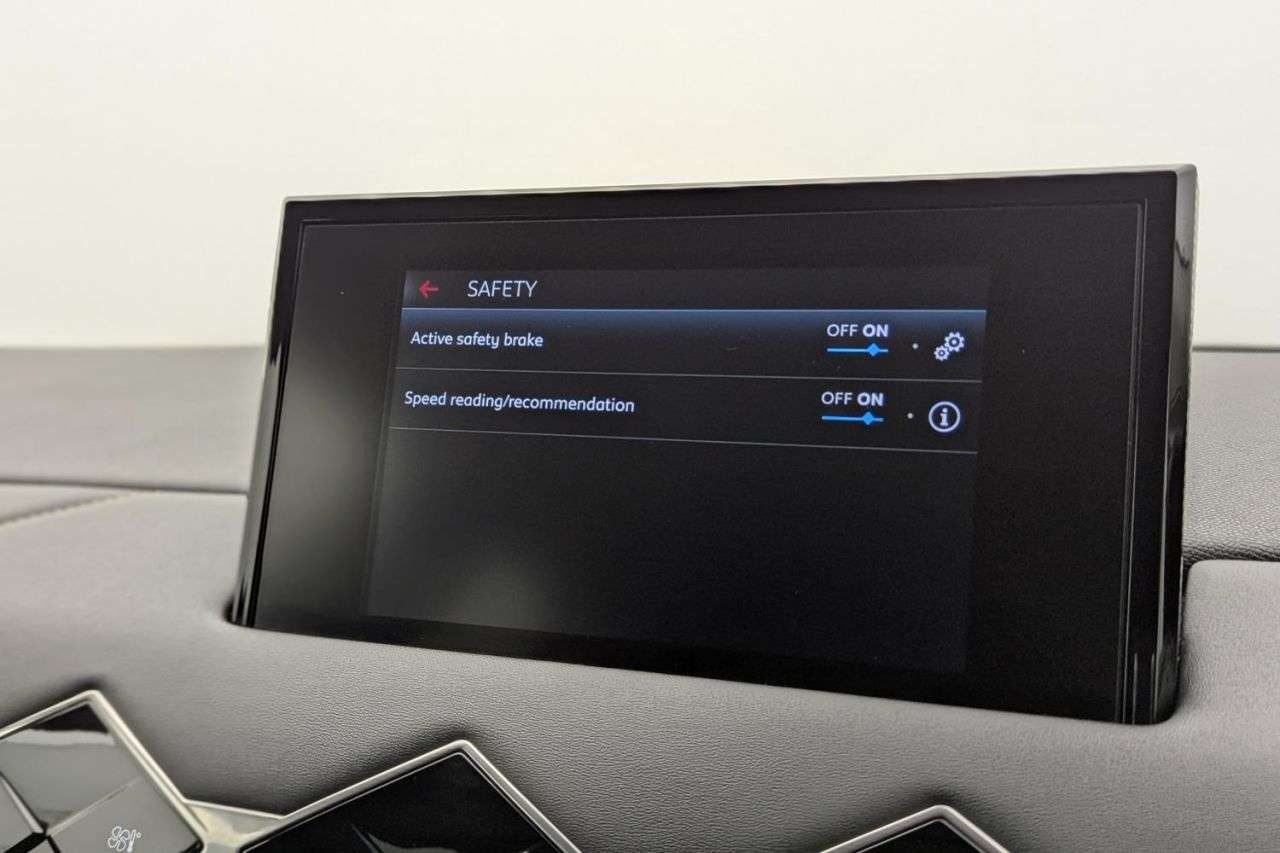 2022 DS AUTOMOBILES DS 3 CROSSBACK 2022 DS AUTOMOBILES DS 3 CROSSBACK