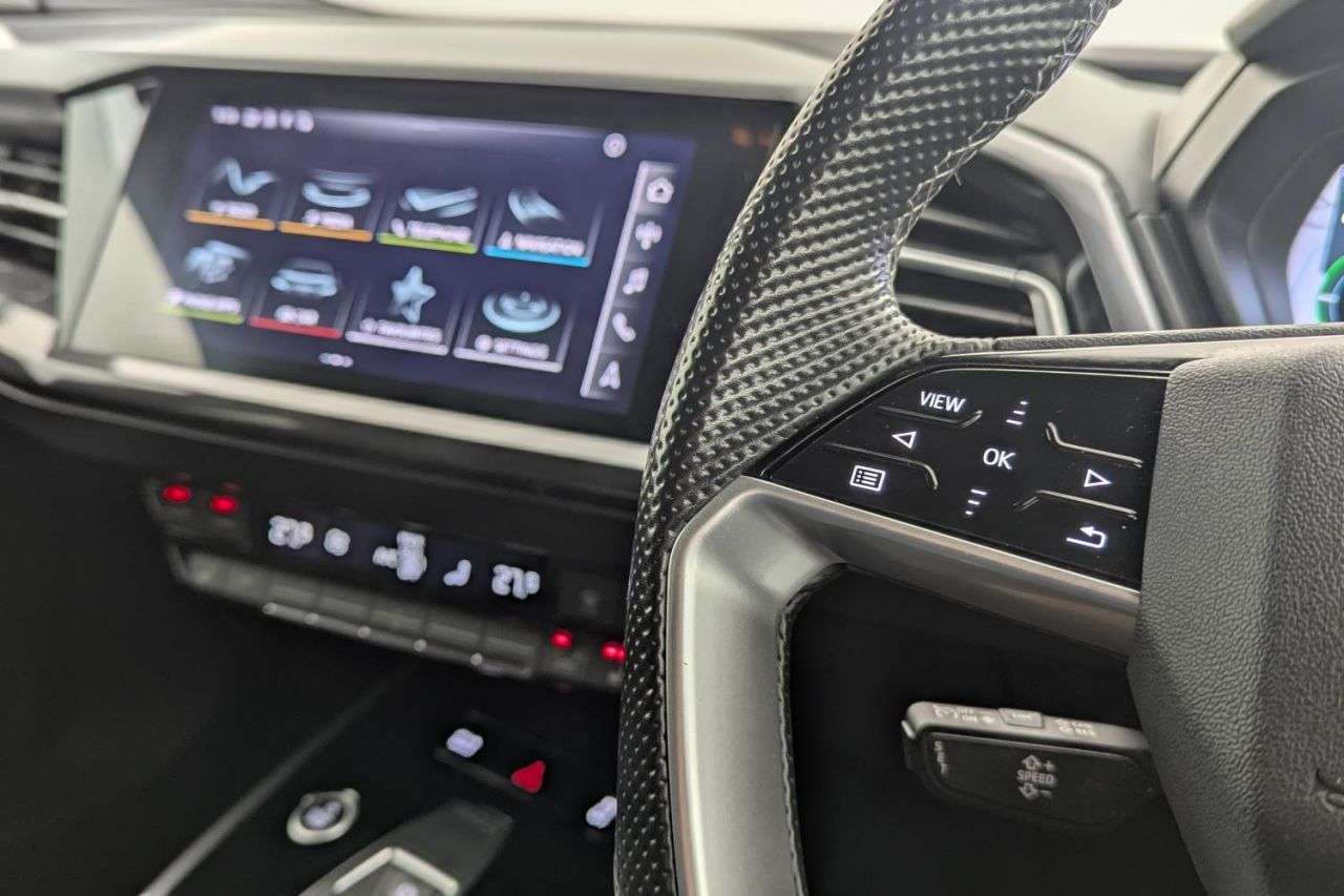 2021 AUDI Q4 E-TRON 2021 AUDI Q4 E-TRON