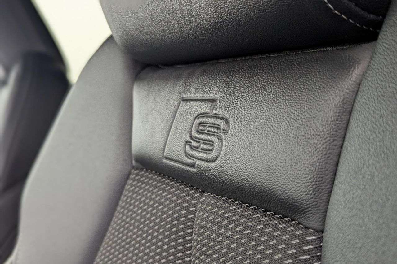 2021 AUDI Q4 E-TRON 2021 AUDI Q4 E-TRON