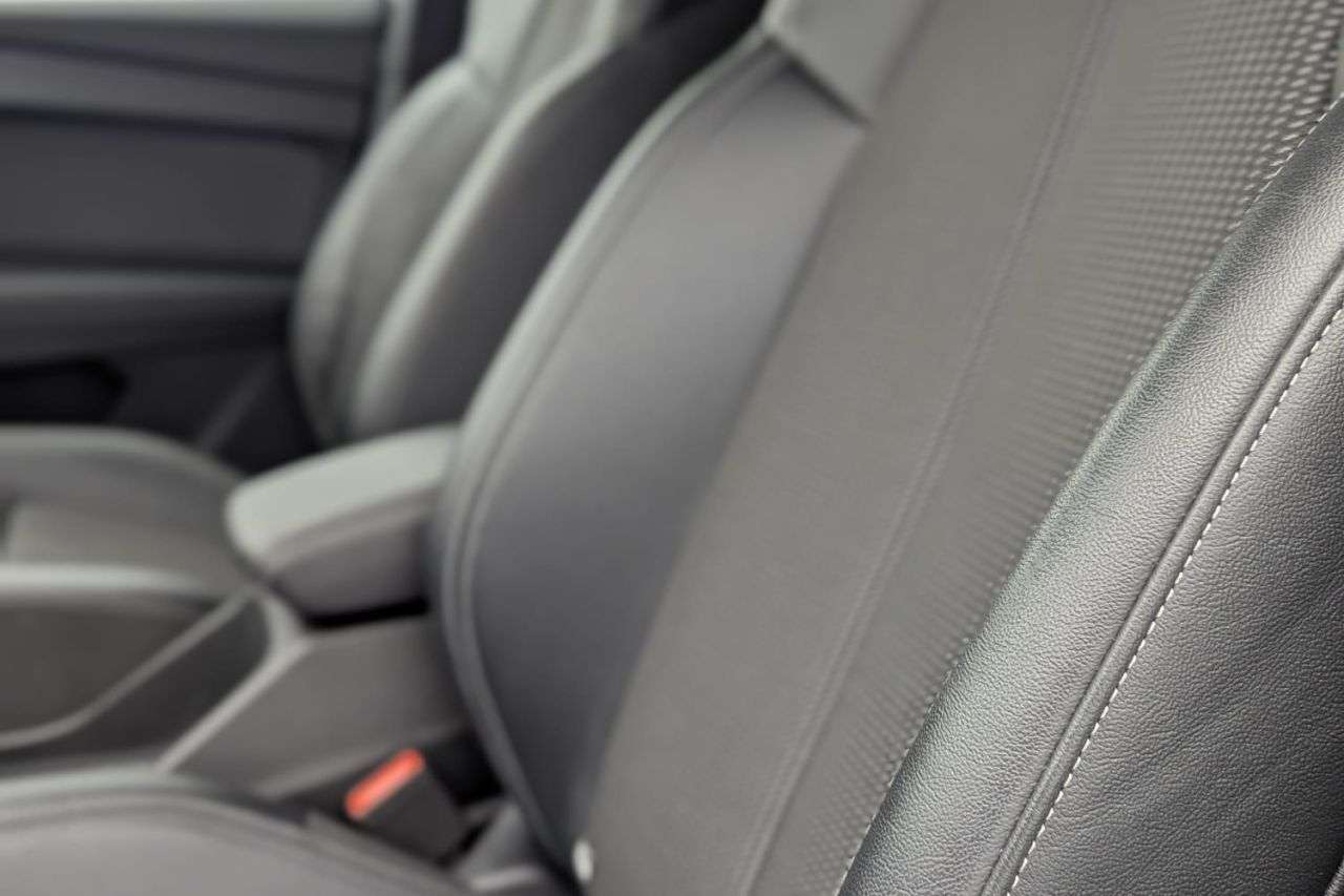 2021 AUDI Q4 E-TRON 2021 AUDI Q4 E-TRON