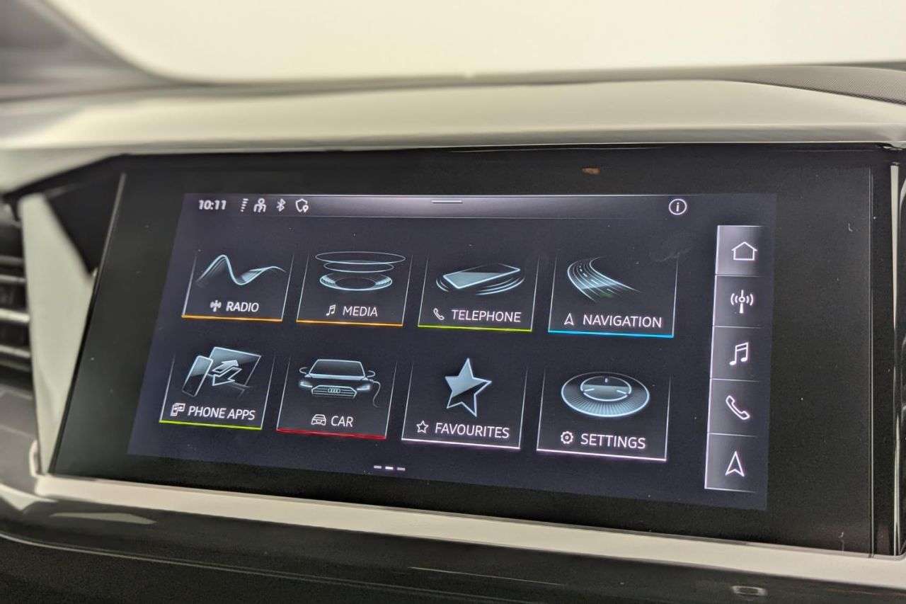 2021 AUDI Q4 E-TRON 2021 AUDI Q4 E-TRON