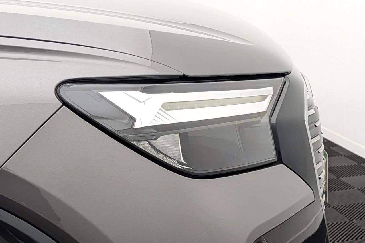 2021 AUDI Q4 E-TRON 2021 AUDI Q4 E-TRON