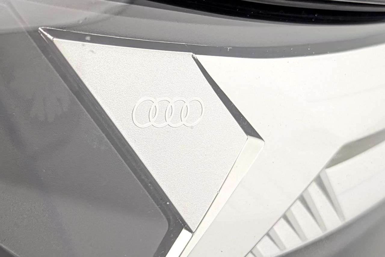 2021 AUDI Q4 E-TRON 2021 AUDI Q4 E-TRON