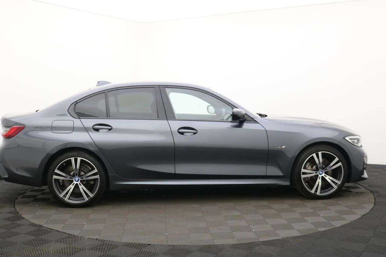 2021 BMW 3 SERIES 2021 BMW 3 SERIES