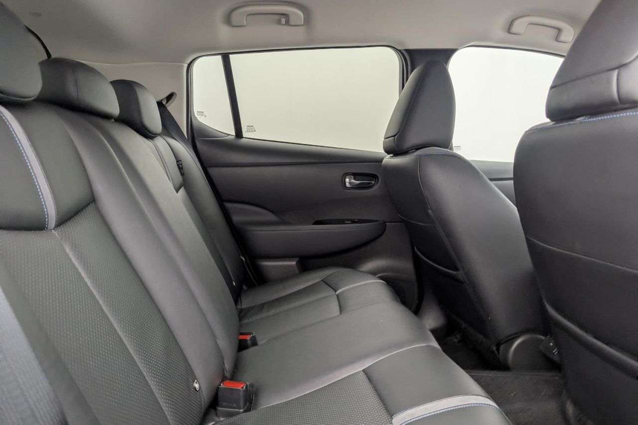 2022 NISSAN LEAF 2022 NISSAN LEAF