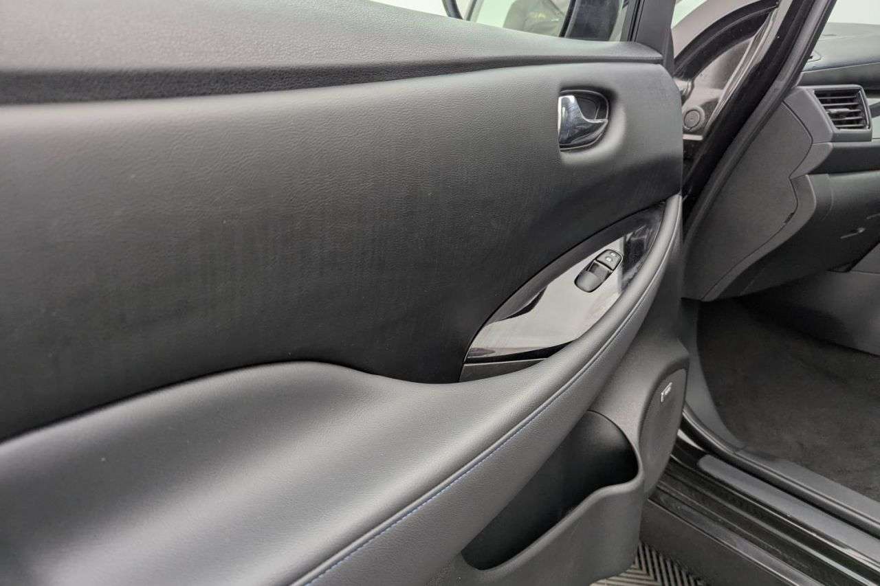 2022 NISSAN LEAF 2022 NISSAN LEAF