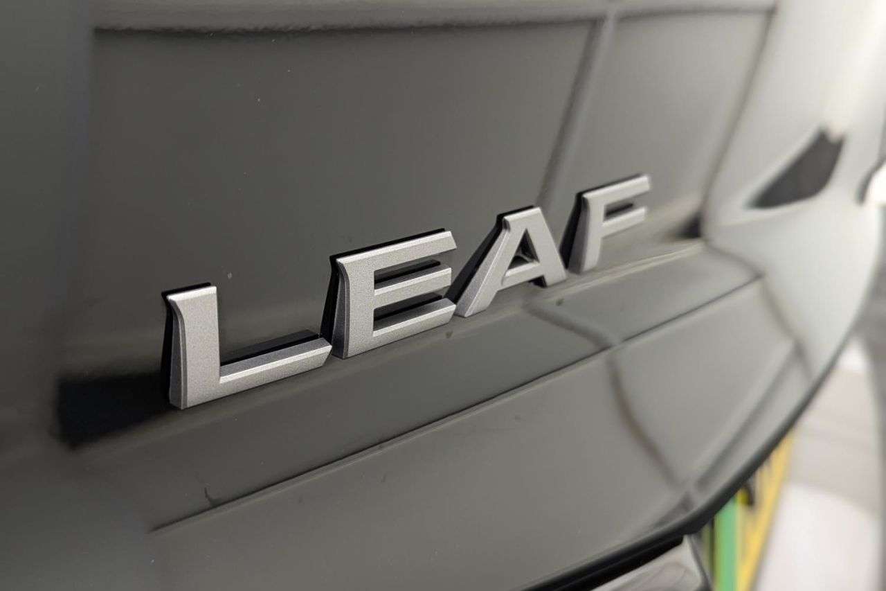2022 NISSAN LEAF 2022 NISSAN LEAF