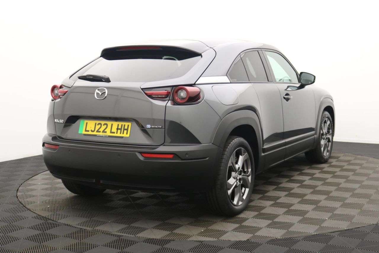 2022 MAZDA MX-30 2022 MAZDA MX-30