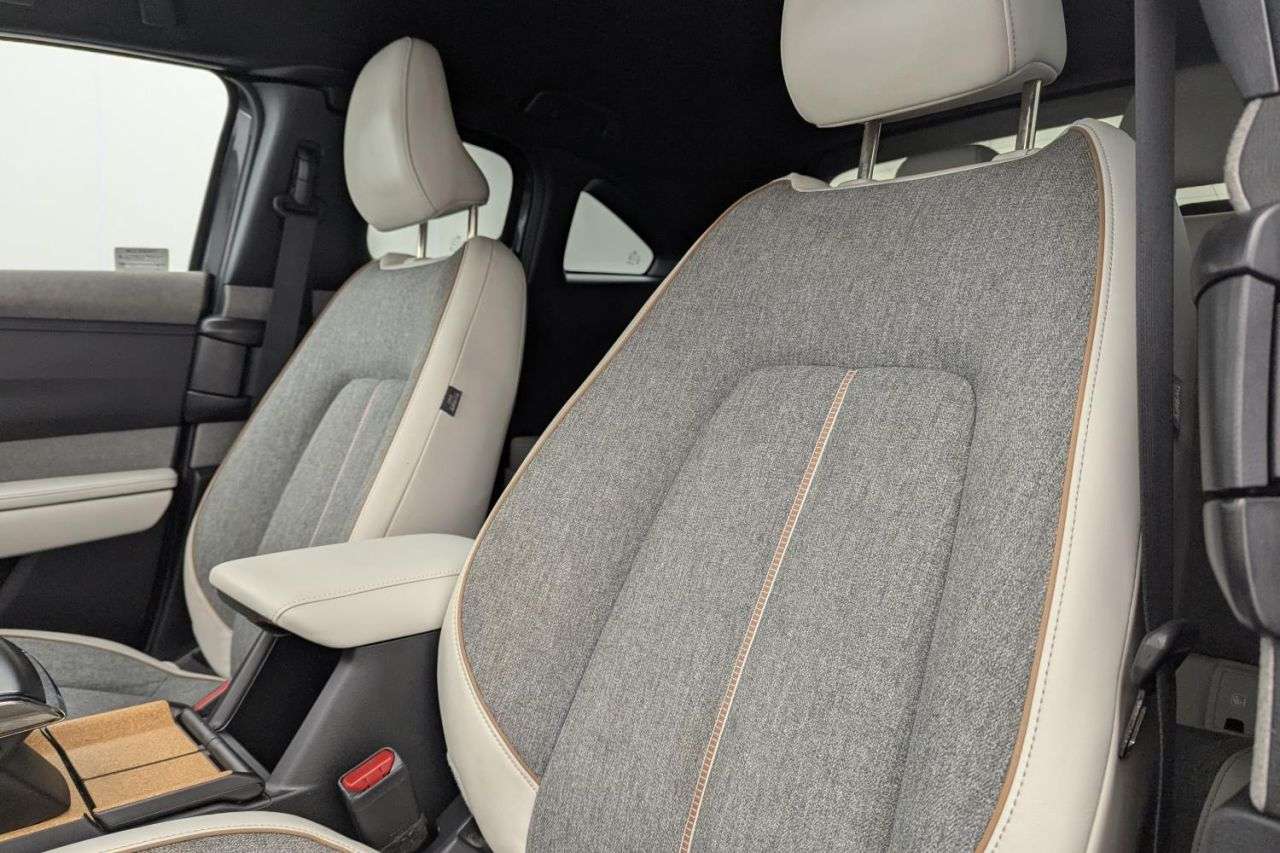 2022 MAZDA MX-30 2022 MAZDA MX-30