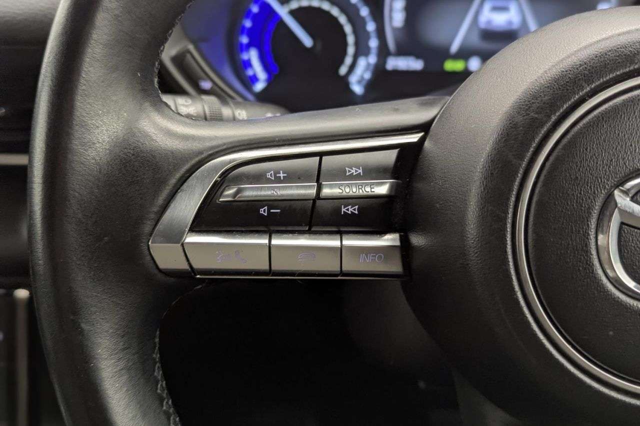 2022 MAZDA MX-30 2022 MAZDA MX-30