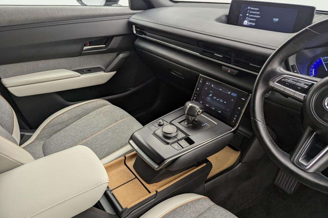 2022 MAZDA MX-30 2022 MAZDA MX-30