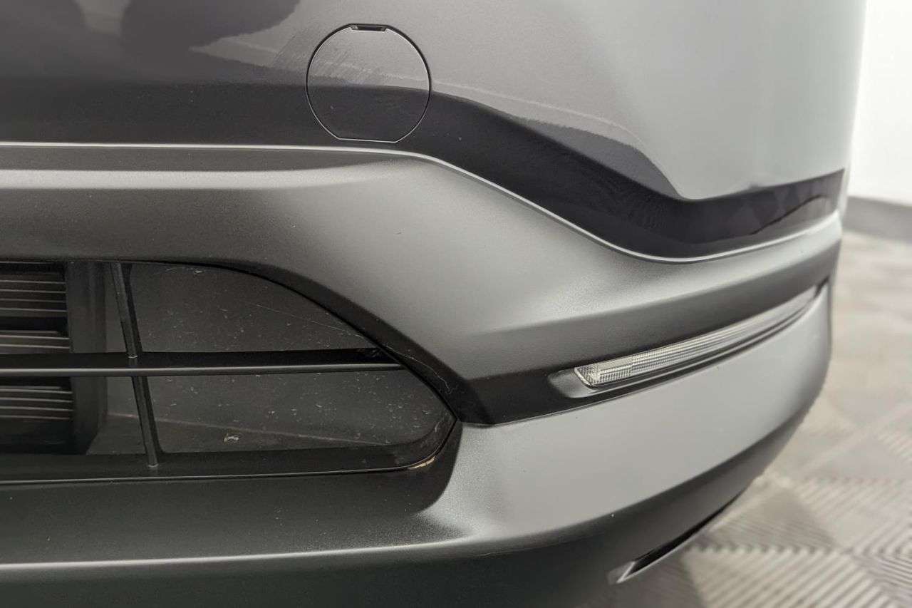 2022 MAZDA MX-30 2022 MAZDA MX-30