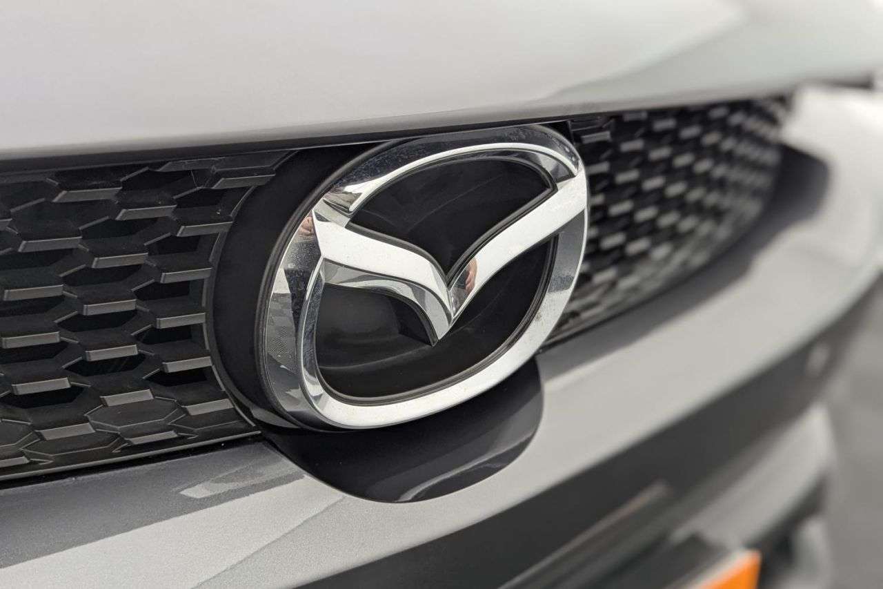 2022 MAZDA MX-30 2022 MAZDA MX-30