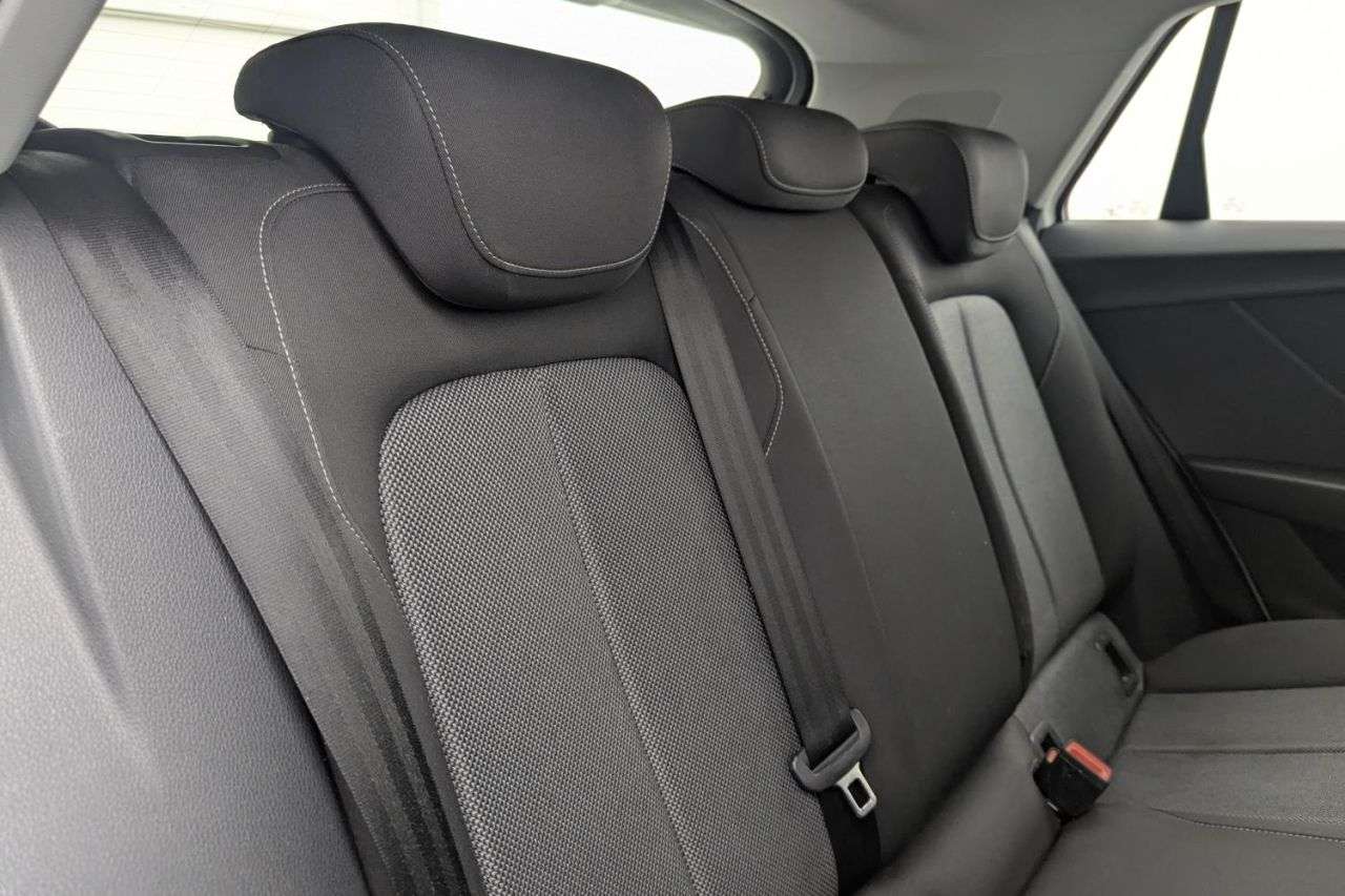 2019 AUDI Q2 2019 AUDI Q2