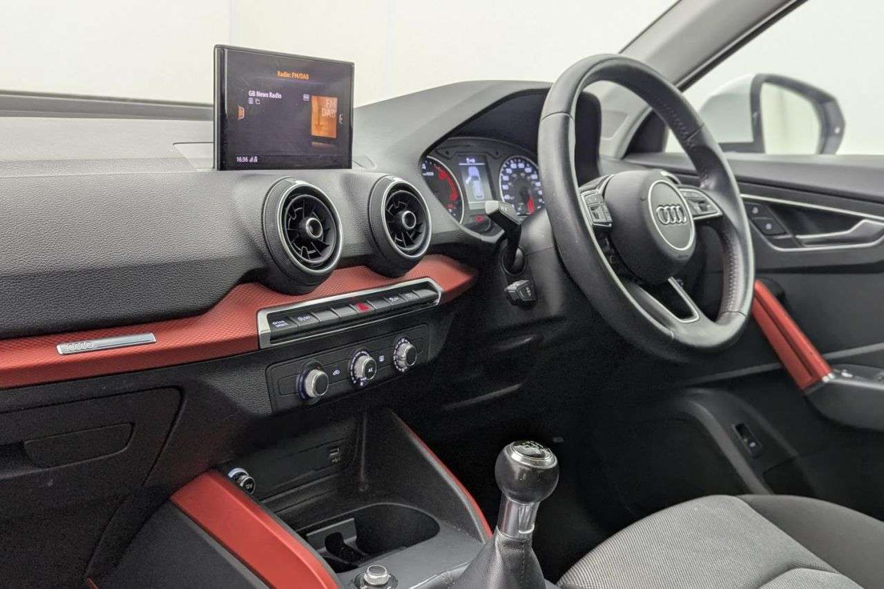 2019 AUDI Q2 2019 AUDI Q2