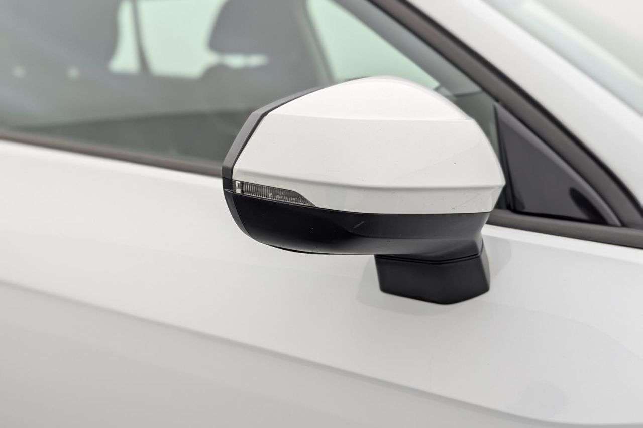 2019 AUDI Q2 2019 AUDI Q2