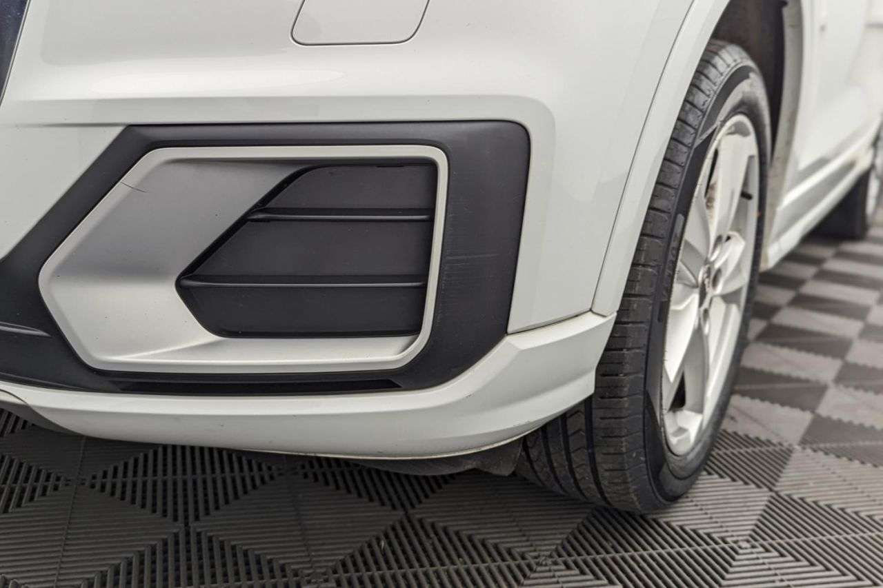 2019 AUDI Q2 2019 AUDI Q2