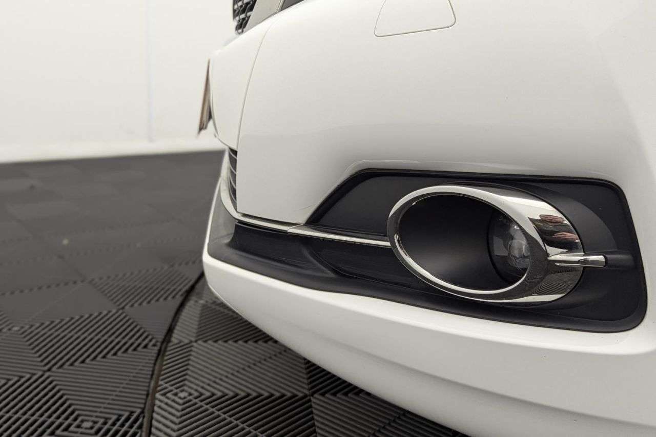 2017 DS AUTOMOBILES DS 4 2017 DS AUTOMOBILES DS 4