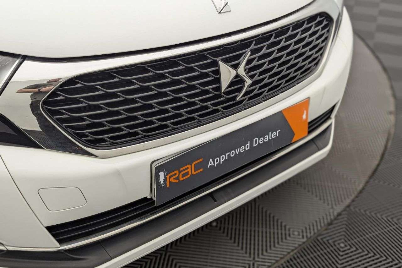 2017 DS AUTOMOBILES DS 4 2017 DS AUTOMOBILES DS 4