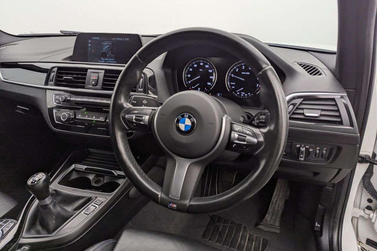 2019 BMW 1 SERIES 2019 BMW 1 SERIES