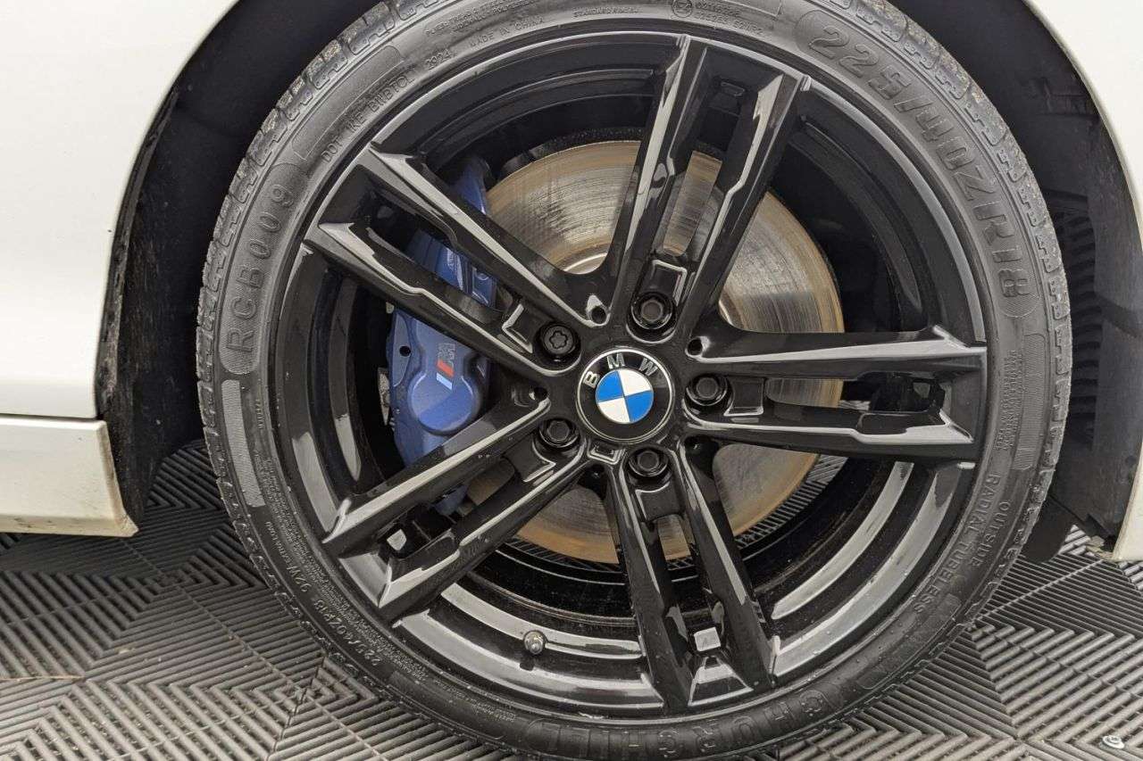 2019 BMW 1 SERIES 2019 BMW 1 SERIES