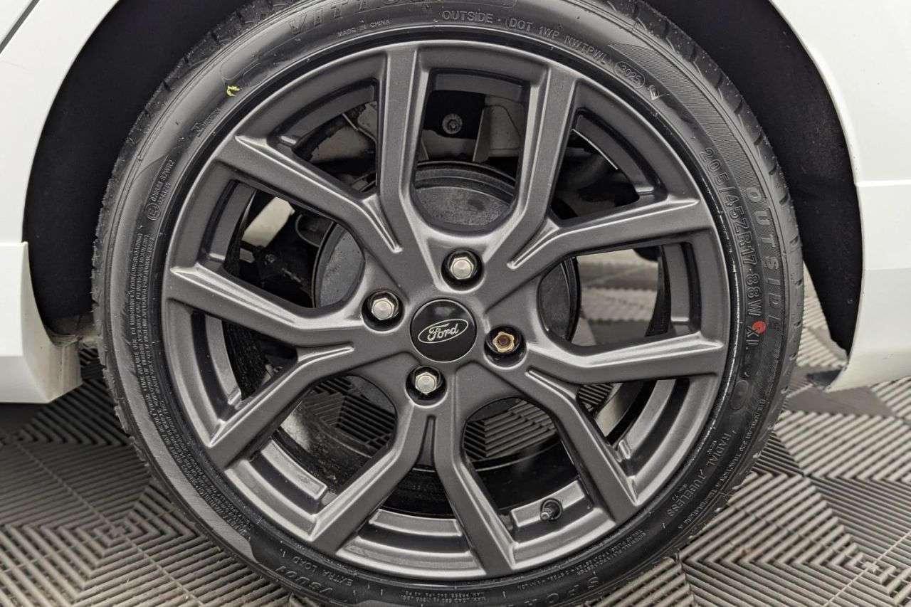 2022 FORD FIESTA 2022 FORD FIESTA