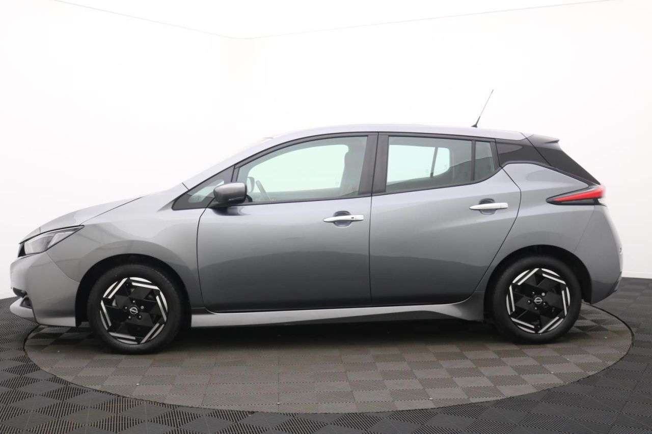 2022 NISSAN LEAF 2022 NISSAN LEAF