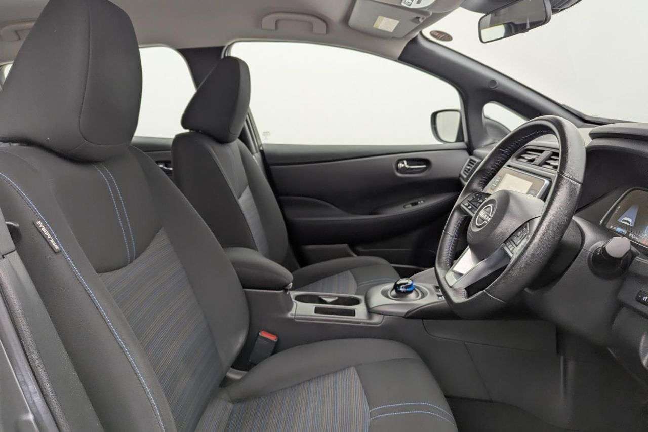 2022 NISSAN LEAF 2022 NISSAN LEAF