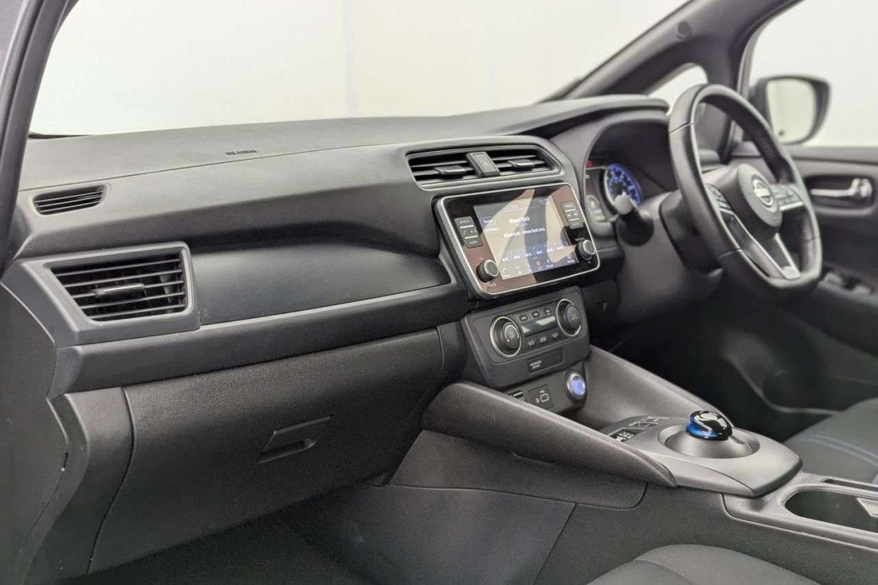 2022 NISSAN LEAF 2022 NISSAN LEAF