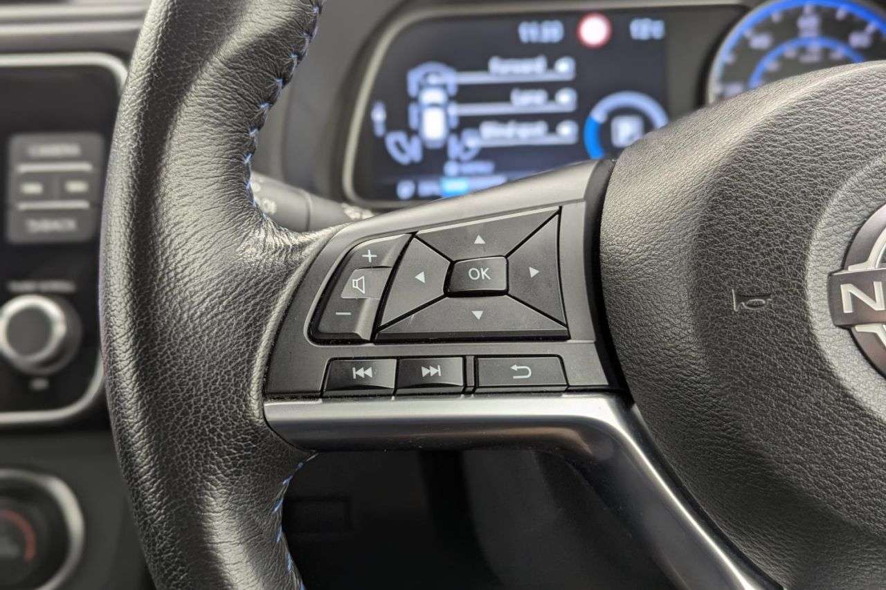 2022 NISSAN LEAF 2022 NISSAN LEAF