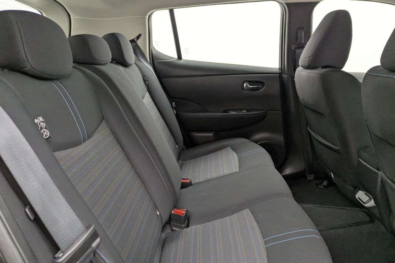 2021 NISSAN LEAF 2021 NISSAN LEAF