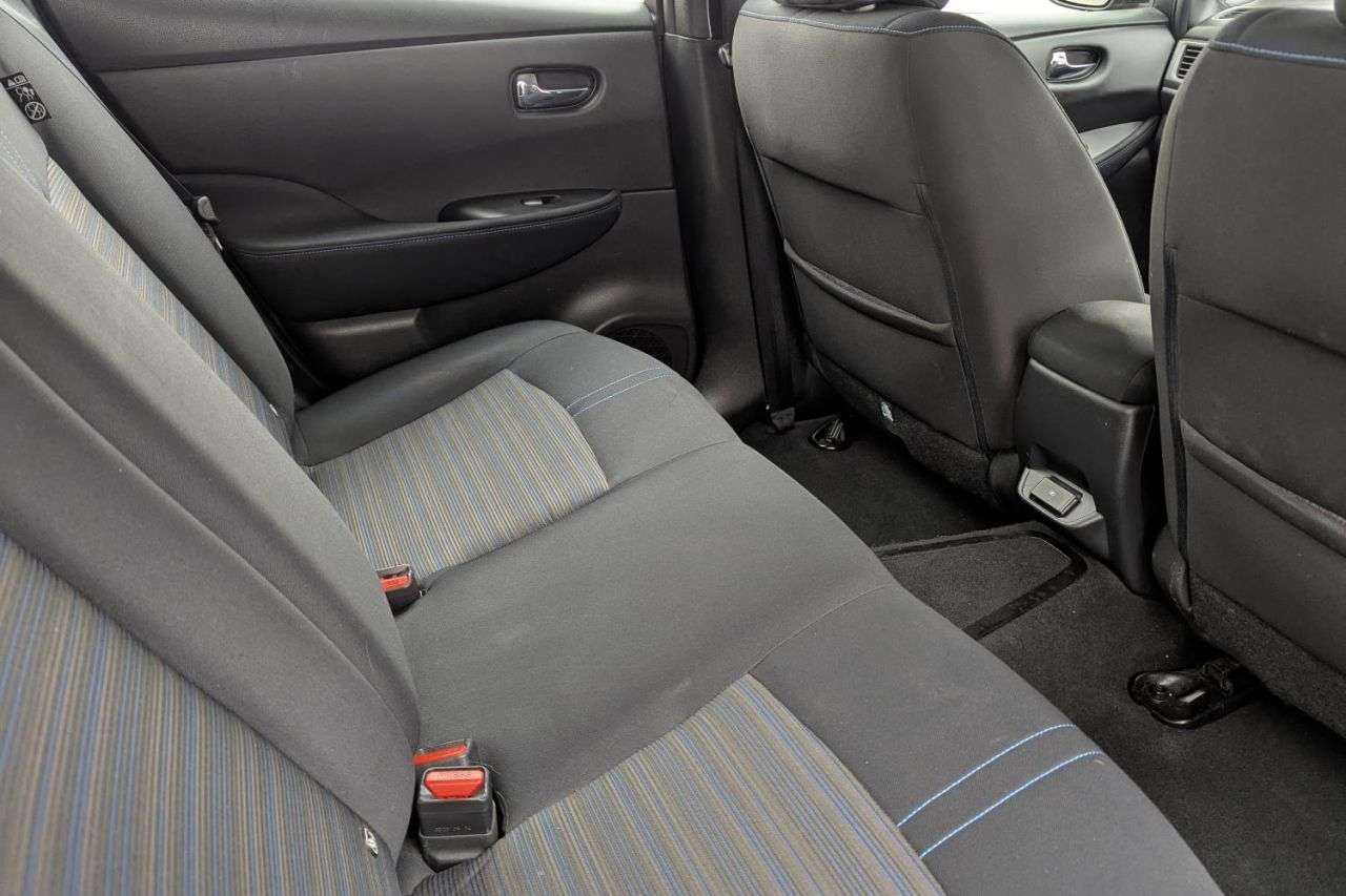 2021 NISSAN LEAF 2021 NISSAN LEAF