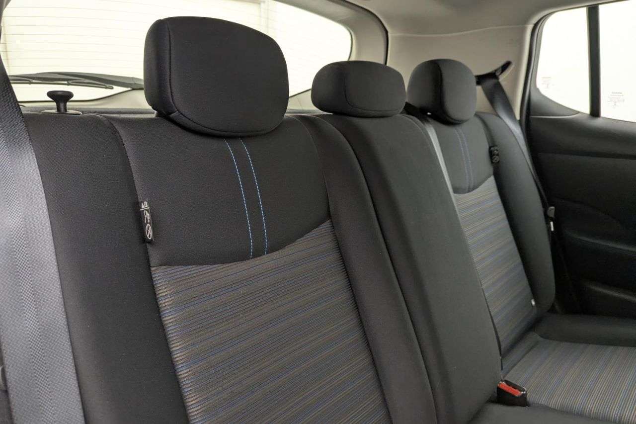 2021 NISSAN LEAF 2021 NISSAN LEAF