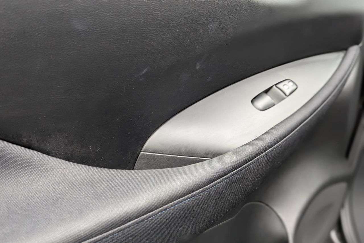 2021 NISSAN LEAF 2021 NISSAN LEAF