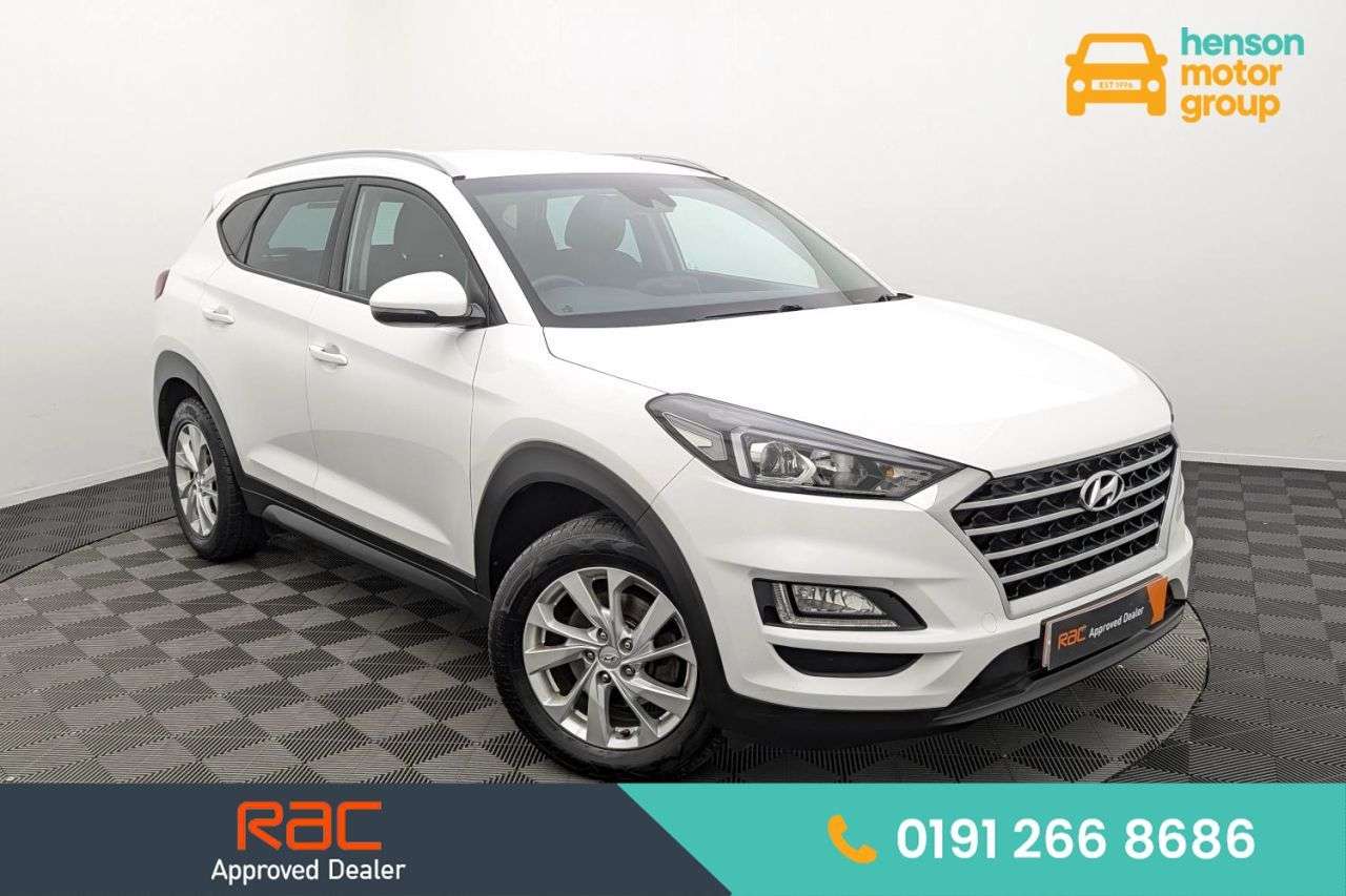 A 2018 HYUNDAI TUCSON 1.6 GDi SE Nav SUV 5dr Petrol Manual Euro 6 (s/s) (132 ps) Award Winning 5 A 2018 HYUNDAI TUCSON 1.6 GDi SE Nav SUV 5dr Petrol Manual Euro 6 (s/s) (132 ps) Award Winning 5