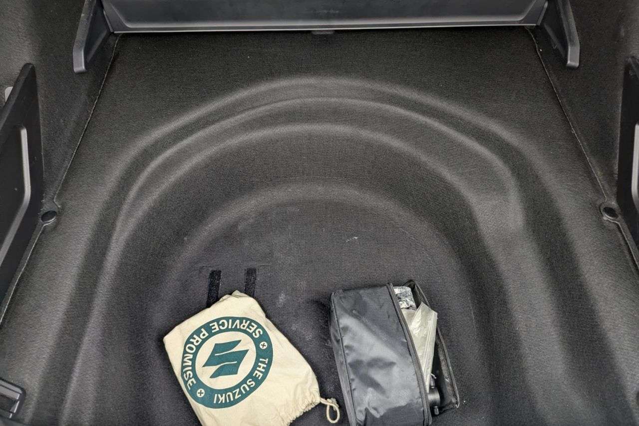 2022 SUZUKI SWACE 2022 SUZUKI SWACE