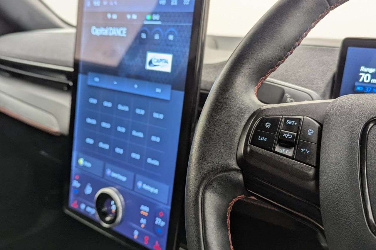 2021 FORD MUSTANG MACH-E 2021 FORD MUSTANG MACH-E